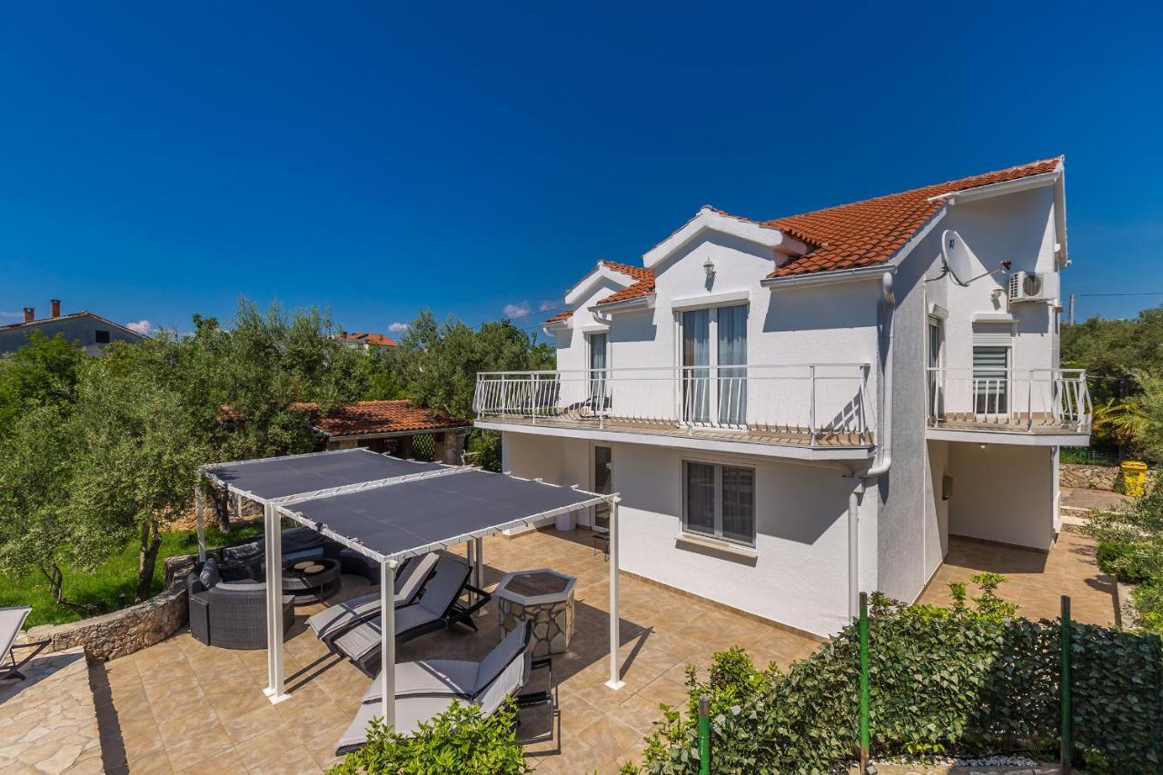 Holiday Home Olive Garden Brzac Εξωτερικό φωτογραφία