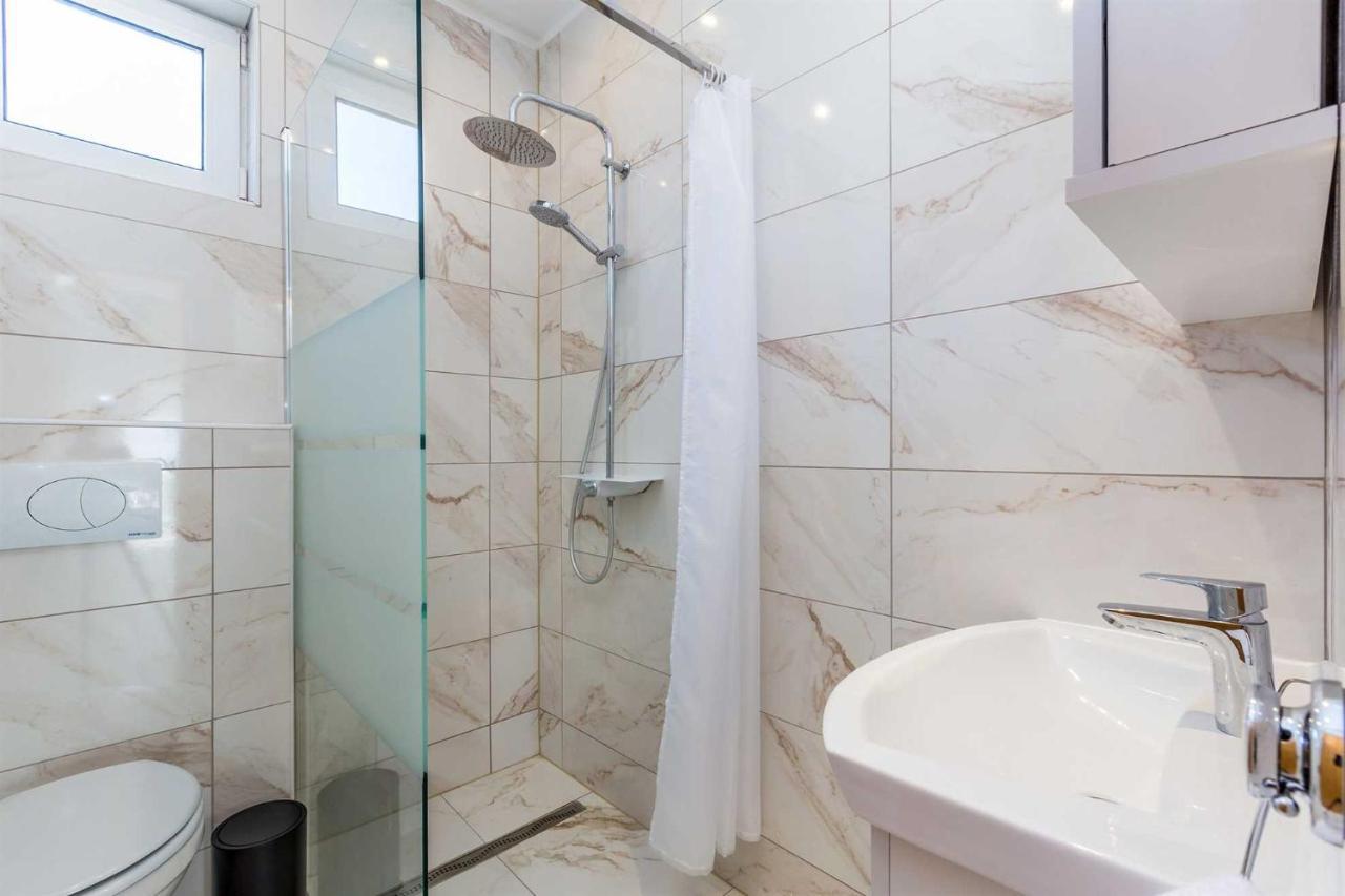 Holiday Home Olive Garden Brzac Εξωτερικό φωτογραφία